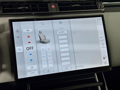 2026 Land Rover Range Rover Velar Dynamic SE