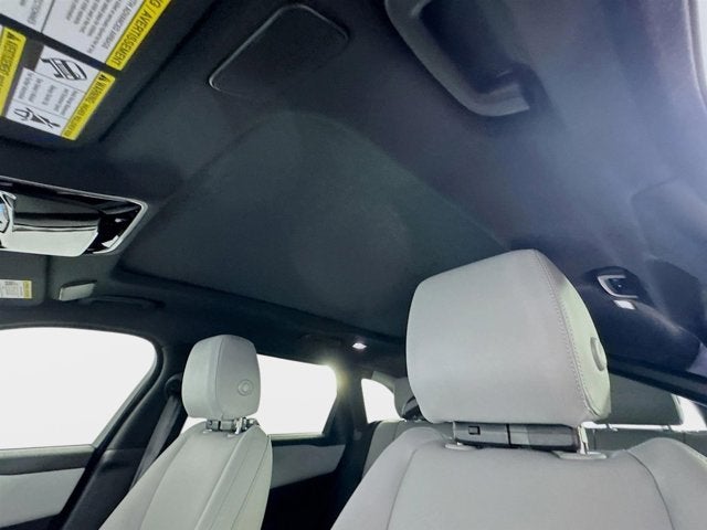 2026 Land Rover Range Rover Velar Dynamic SE