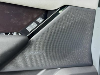 2026 Land Rover Range Rover Velar Dynamic SE