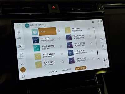 2026 Land Rover Range Rover Velar Dynamic SE