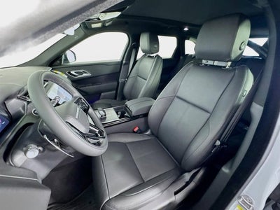 2026 Land Rover Range Rover Velar Dynamic SE