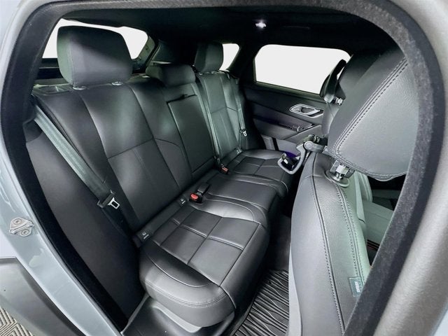 2026 Land Rover Range Rover Velar Dynamic SE