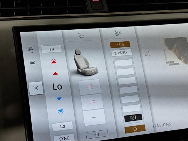 2026 Land Rover Range Rover Evoque S