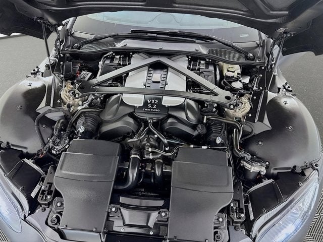 2023 Aston Martin Vantage Base