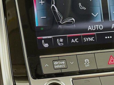 2022 Audi Q8 55 Premium Plus