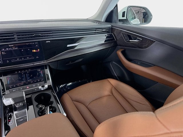 2022 Audi Q8 55 Premium Plus