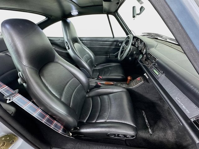 1995 Porsche 911 Carrera Carrera