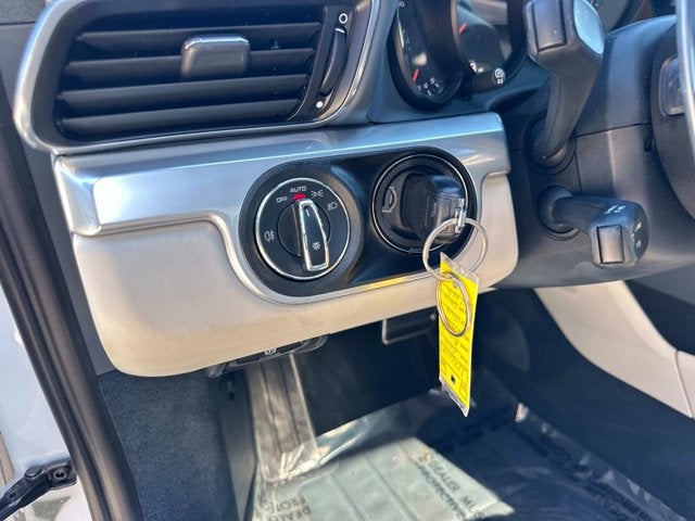 2017 Porsche 911 Carrera 4S