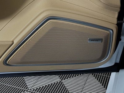 2023 Porsche Panamera 4 Platinum Edition