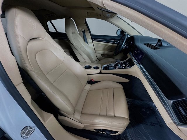 2023 Porsche Panamera 4 Platinum Edition