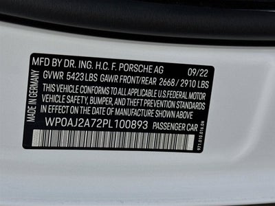 2023 Porsche Panamera 4 Platinum Edition