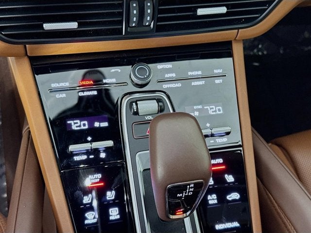 2023 Porsche Cayenne S Platinum Edition