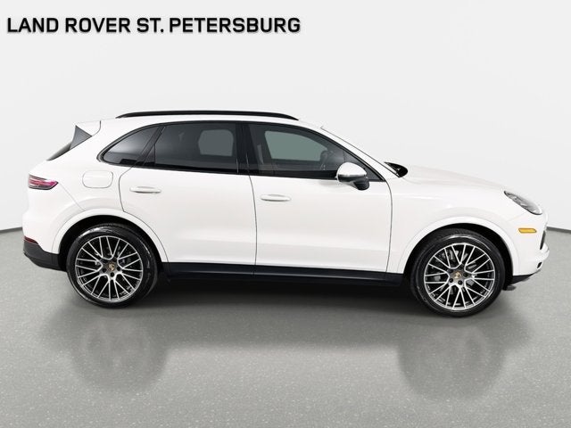 2023 Porsche Cayenne S Platinum Edition