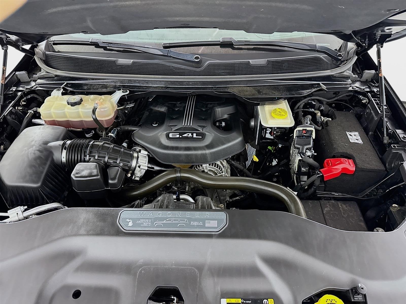 2023 Jeep Grand Wagoneer Base