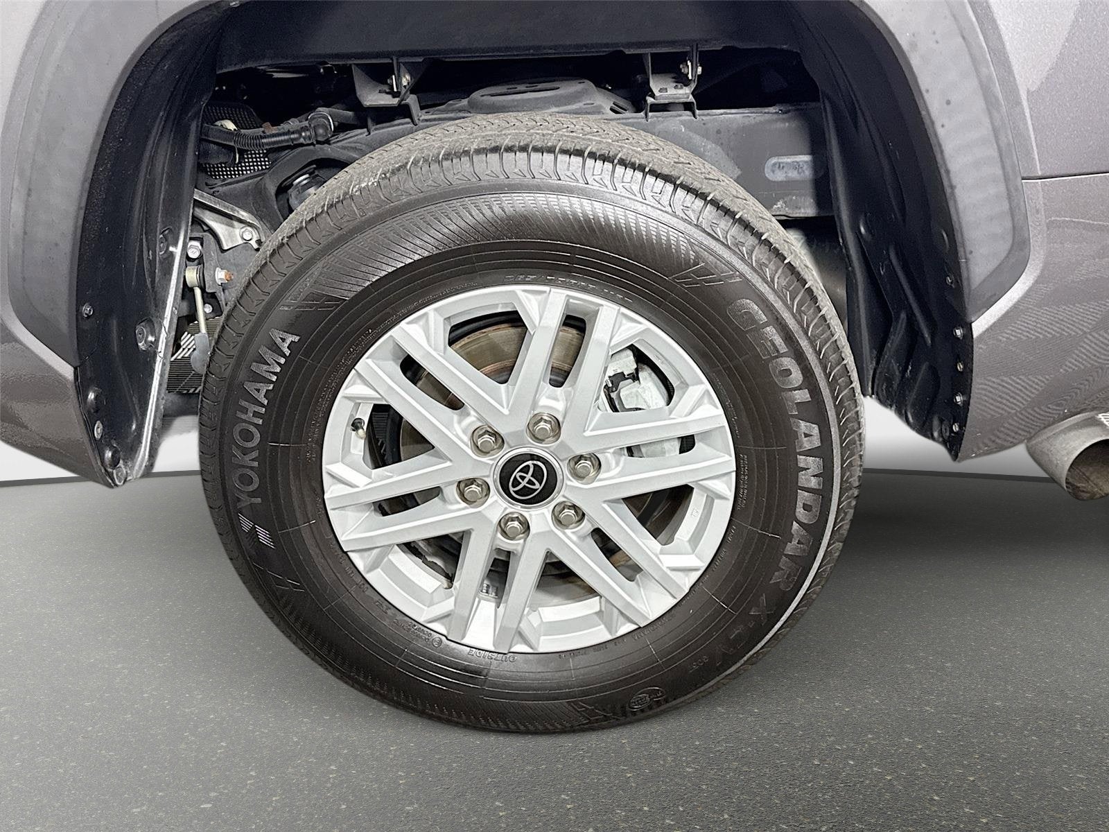 2022 Toyota Tundra 2WD SR5