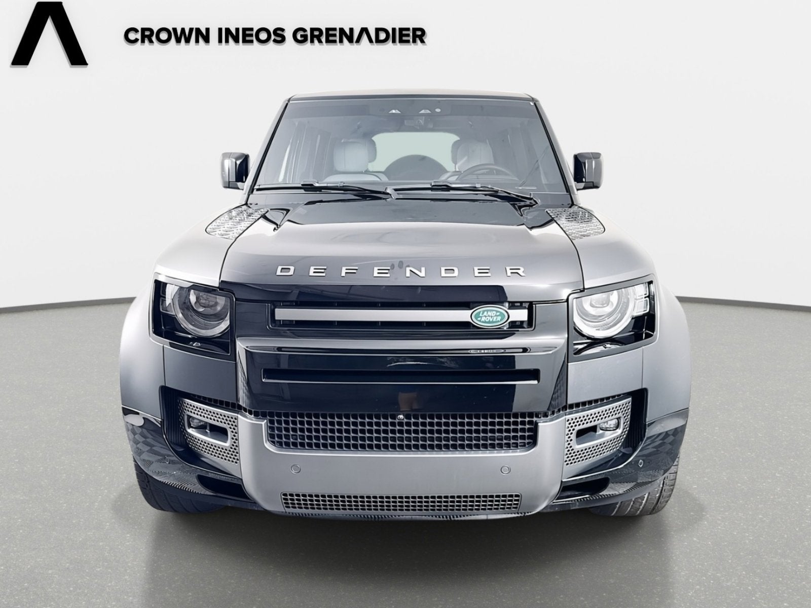 2025 Land Rover Defender V8