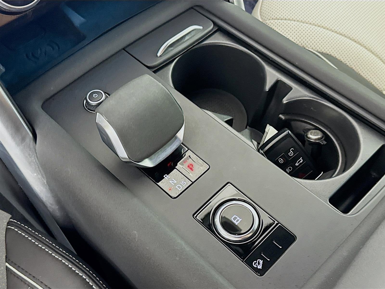 2023 Land Rover Discovery HSE R-Dynamic