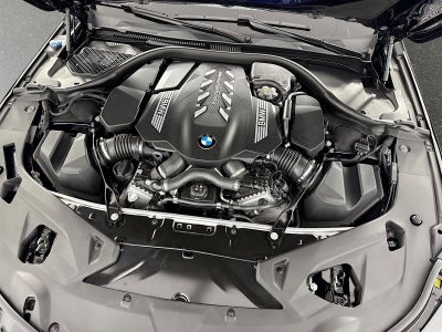 2025 BMW 8 Series M850i