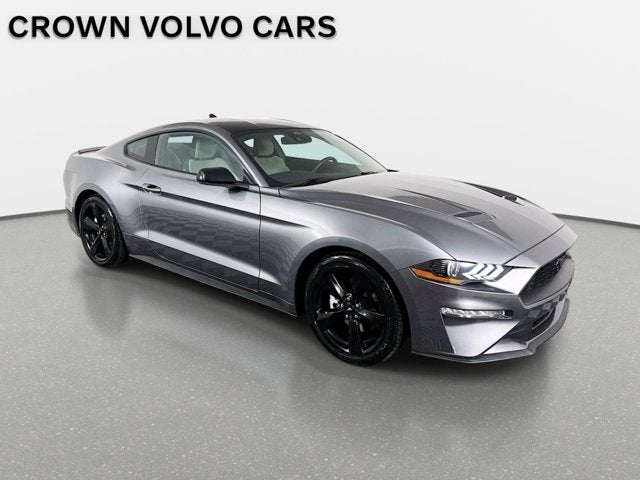 2022 Ford Mustang EcoBoost