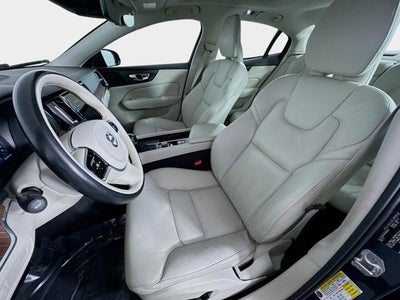 2021 Volvo S60 Momentum