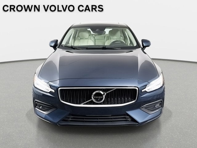 2021 Volvo S60 Momentum