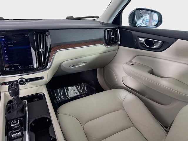 2021 Volvo S60 Momentum