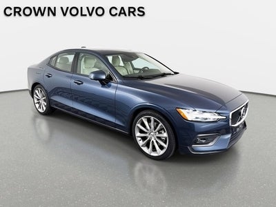2021 Volvo S60 Momentum