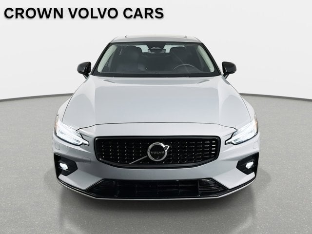 2025 Volvo S60 Plus
