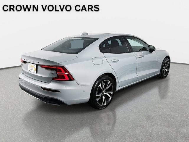 2025 Volvo S60 Plus