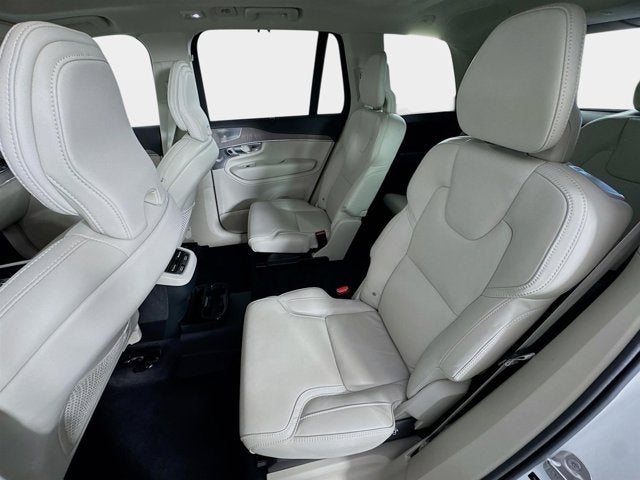 2024 Volvo XC90 Ultimate Bright Theme