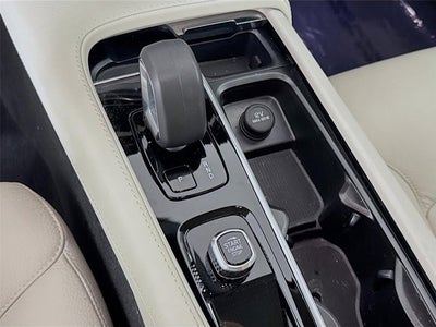 2025 Volvo V90 Cross Country Plus