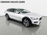 2025 Volvo V90 Cross Country Plus