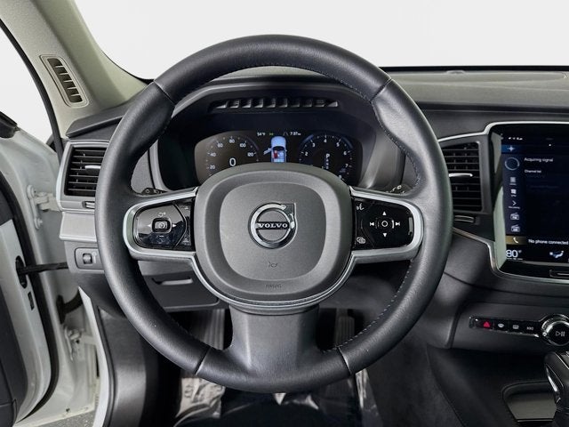 2022 Volvo XC90 Momentum