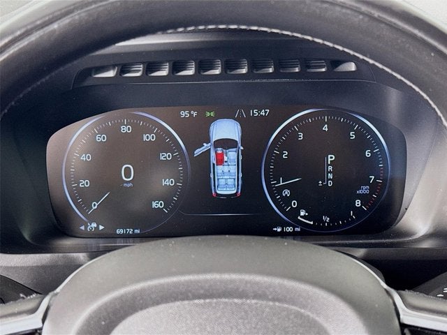 2019 Volvo XC90 Momentum