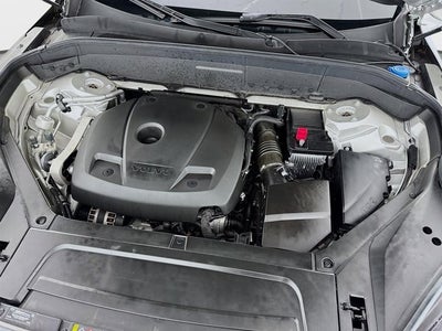 2022 Volvo XC90 Momentum