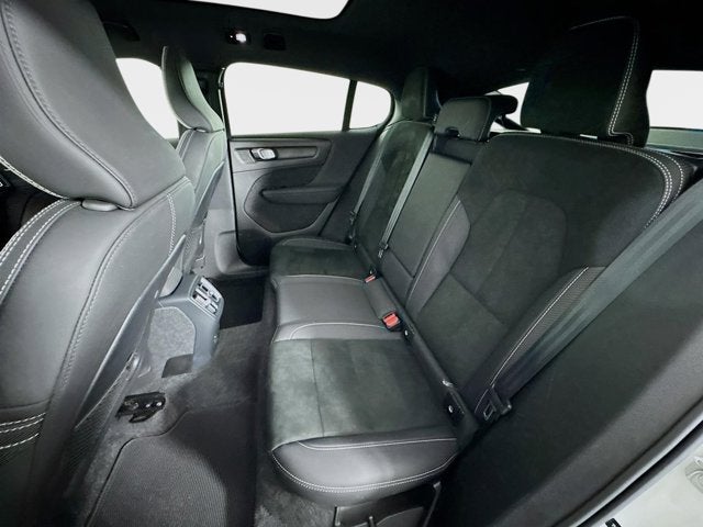 2023 Volvo C40 Recharge Ultimate