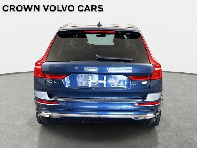 2023 Volvo XC60 Recharge Plug-In Hybrid Plus Bright Theme