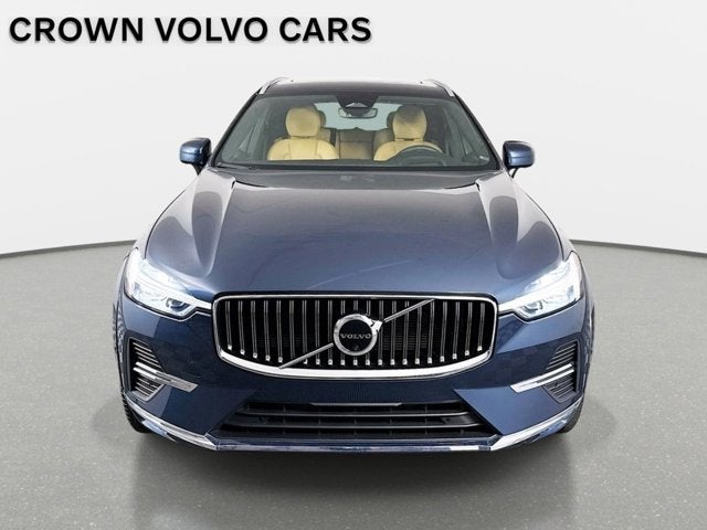 2023 Volvo XC60 Ultimate Bright Theme