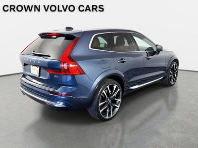 2023 Volvo XC60 Ultimate Bright Theme