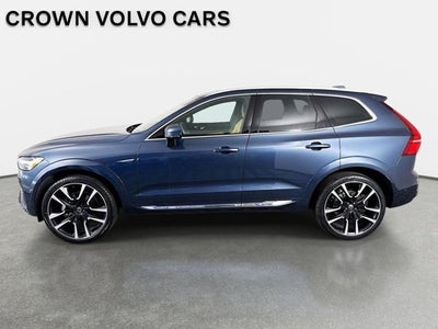 2023 Volvo XC60 Ultimate Bright Theme