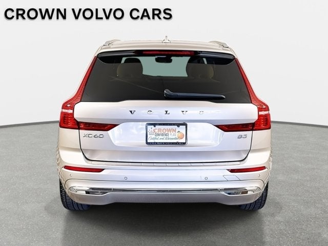 2023 Volvo XC60 Ultimate Bright Theme