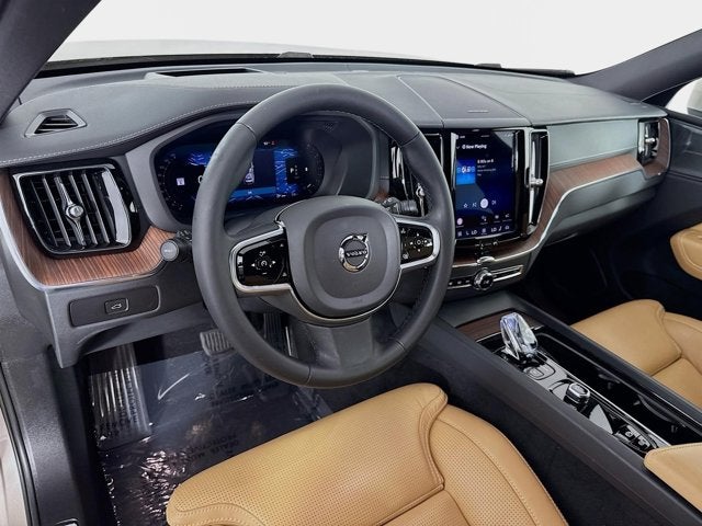 2023 Volvo XC60 Ultimate Bright Theme