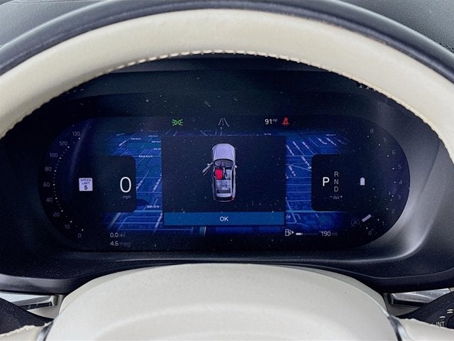 2023 Volvo XC60 Ultimate Bright Theme