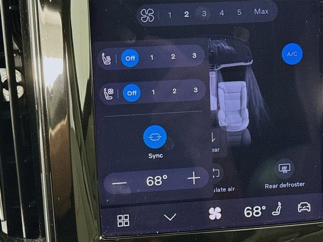 2023 Volvo XC60 Ultimate Bright Theme