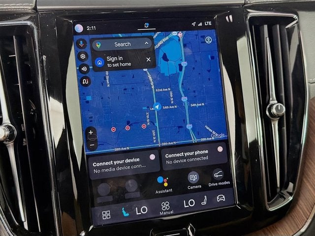 2023 Volvo XC60 Ultimate Dark Theme