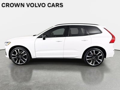 2023 Volvo XC60 Ultimate Dark Theme