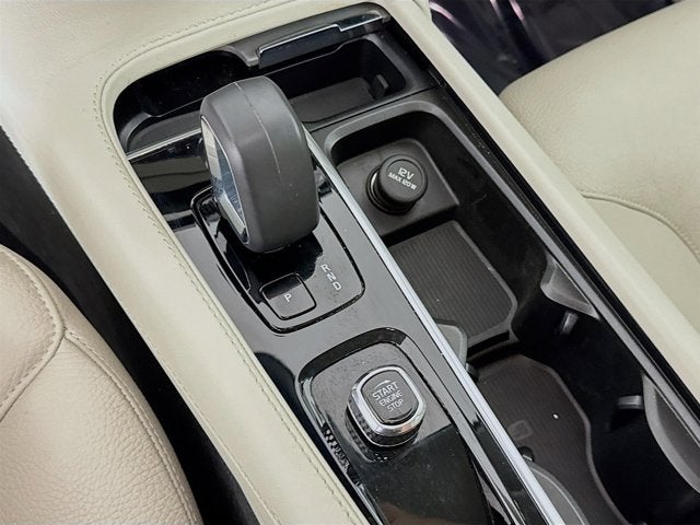 2023 Volvo XC90 Core