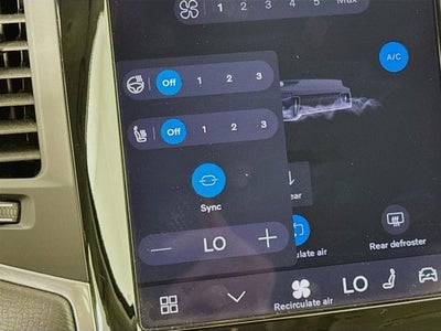 2023 Volvo XC90 Core