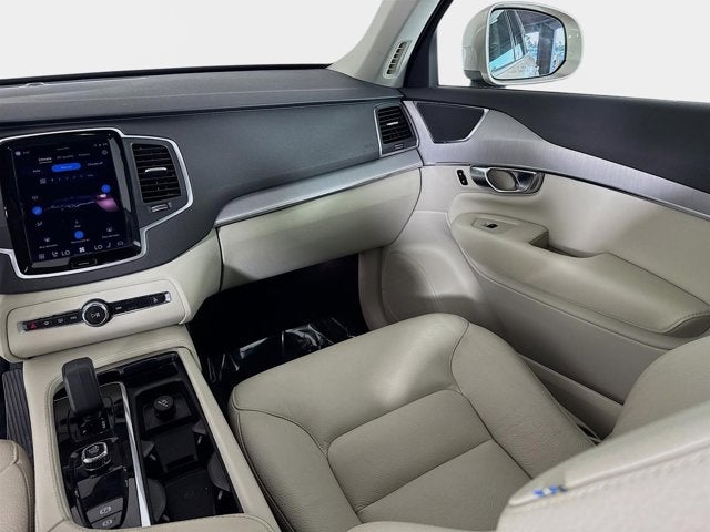 2023 Volvo XC90 Core