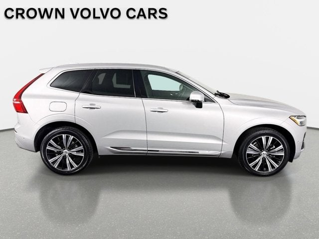 2023 Volvo XC60 Plus Bright Theme